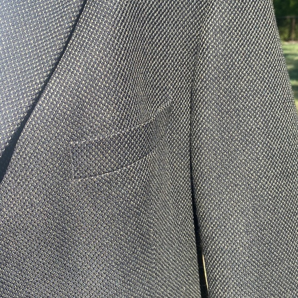 Hugo Boss 100% Pure Wool Jacket - Picture 6 of 12